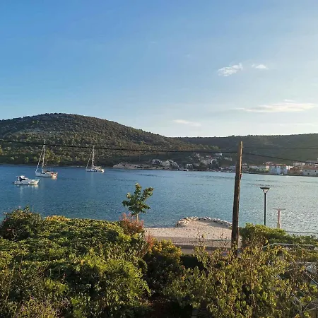 Daire Three-bedroom In I *